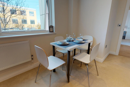 Dining space at Empire House - 2B