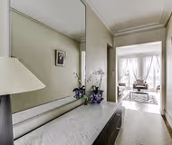 AMID AVENUE DE LA GRANDE ARMEE AND AVENUE FOCH