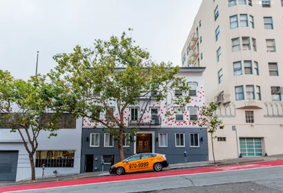 O'Farrell Street Apartments
