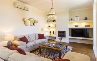 Glow Serviced Apartments