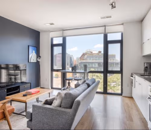 8th St NW Street Serviced Apartment