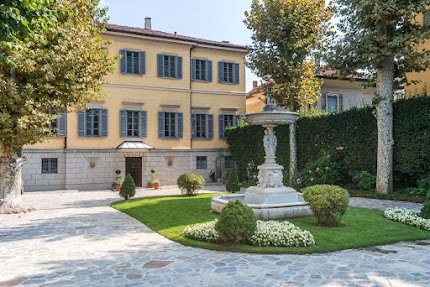 LAKE COMO HISTORIC LUXURY VILLA- 1200M2 OF PURE SPLEDOUR