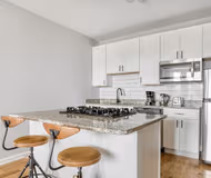 School St Serviced Apartment