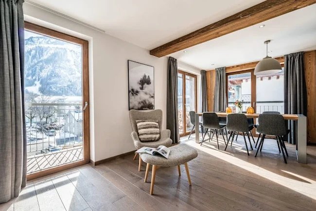 COZY MOUNTAIN CHALET IN CHAMONIX