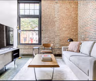 W Monroe St Serviced Apartment