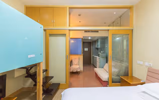 Shikong Business Square Apartments