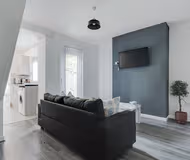 Living room - 2 bed apartment