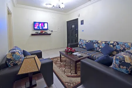 Hira Street Serviced Apartment