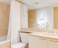 Simcoe Street Apartment