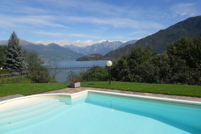 A Luxury Retreat in the Lake como