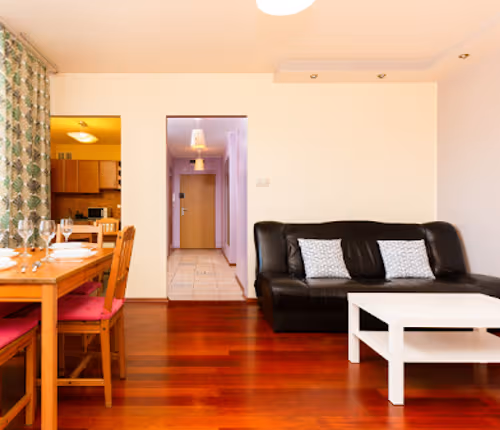 Wyspowa Serviced Apartment