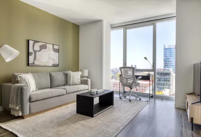 S Michigan Avenue Serviced Apartment