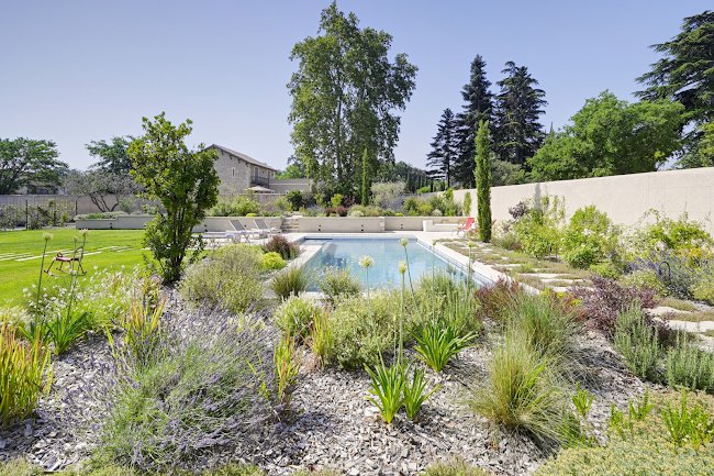 A Cozy Villa Retreat Near St Remy de Provence