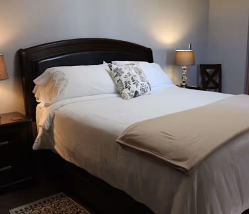 8th Avenue SW Apartment