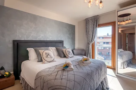 Luxury bedroom at King David VI