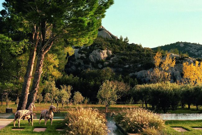 A Comfortable Villa Retreat in Les Baux de Provence