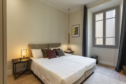 A LUXURY ABODE IN A BEAUTIFUL HISTORIC PALAZZO