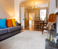 Relaxing Stylish and Spacious 2BR home in Chester