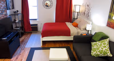 Studio apartment at Gramercy Park apartment