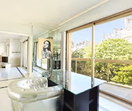 DESIGNER 3 BEDROOM RUE DE LA POMPE