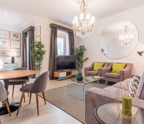 Splendom Housing Claudio Coello