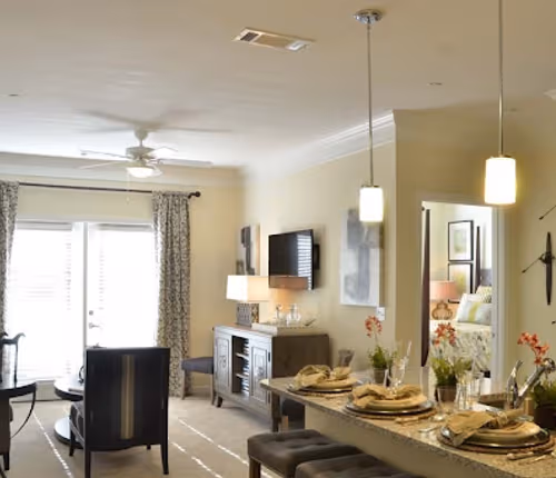 Creekview Circle Apartments