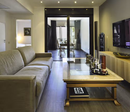 Luxury 1 Bedroom Apartment in Levontin Street