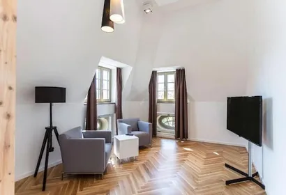 Schwere Serviced Apartment
