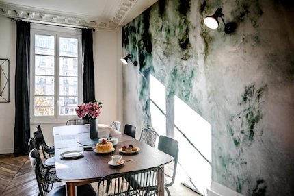 200M2 PARISIAN CHARM OUTLINED WITH LUXURY