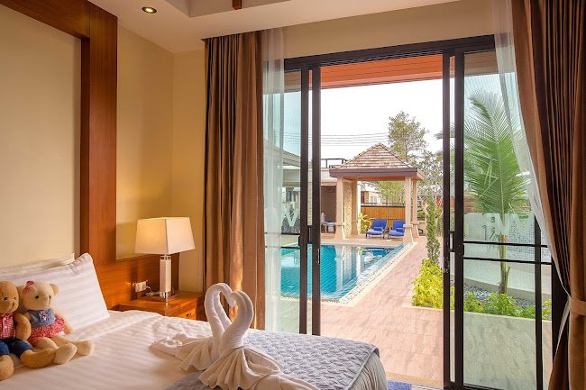Charming Villa In Rawai Beach