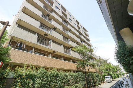 2-chōme Ōkubo Apartments