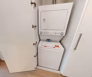 North Wells Street Serviced Apartments