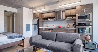 Sutter Street Apartment