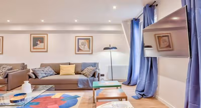 JUST OFF OPERA GARNIER, EXPERIENCE THE LUXURY OF GRANDS BOULEVARDS