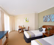 McDonalds Road Apartments