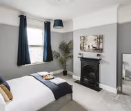 Dagnall Park Lodge with parking