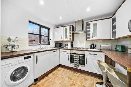 🌟4 Bedroom House in Central MK with Free Parking🌟