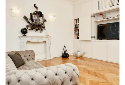 Piazza Aspromonte Serviced Apartment