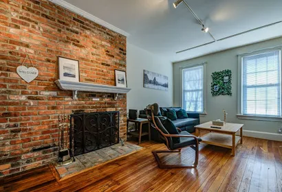 Colonial House