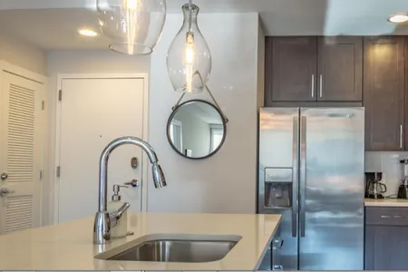 2 BR IN HEART OF THE CITY