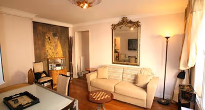 THE DREAM STREET IN THE VICINITY OF THE EIFFEL