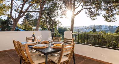 Urbanizacion Pinos de Aloha Serviced Apartment