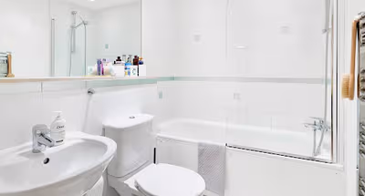 Stratford 4-bedroom apartment