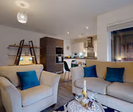 Bright living space at Luxury Ground Floor Apartment minutes from Ebbsfleet International