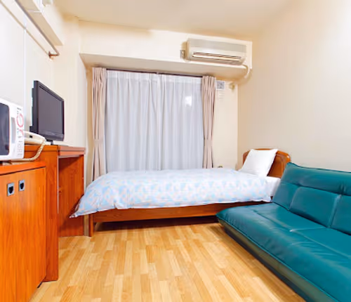 Spacious living area at Tamagawa Apartments