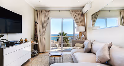 Premium Self Catering 2BR Apartment in Camps Bay