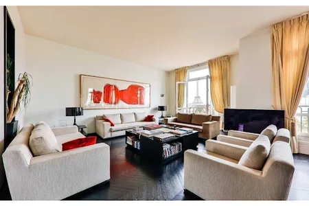 VICTOR HUGO 220M2 OF PURE BLISS AND LUXURY