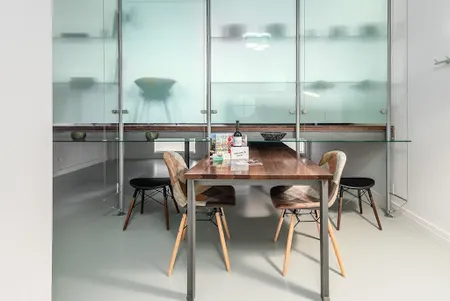 Subzero Serviced Apartment