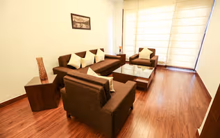 Noida Sector-36 Serviced Apartments