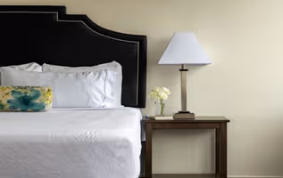 Elm Street Serviced Apartment